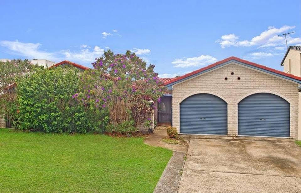 Garage conversion before renovation in Port Macquarie